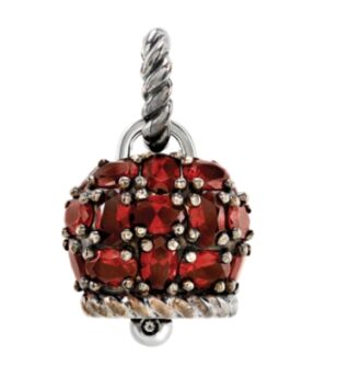 Ciondolo Chantecler Et voilà Campanella, con siamite rosso rubino taglio ovale in montaggi a punte, montato su argento antico, con un diamante brillantemente tagliato