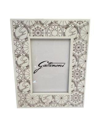 Cornice Gattinoni in legno bianco e nero